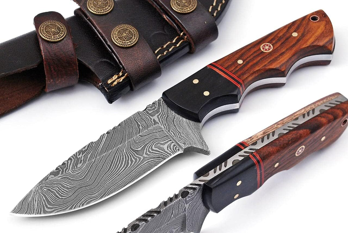 Custom Handmade Damascus Skinner Knife with Buffalo Horn and Rosewood Handle - 4.5" Blade