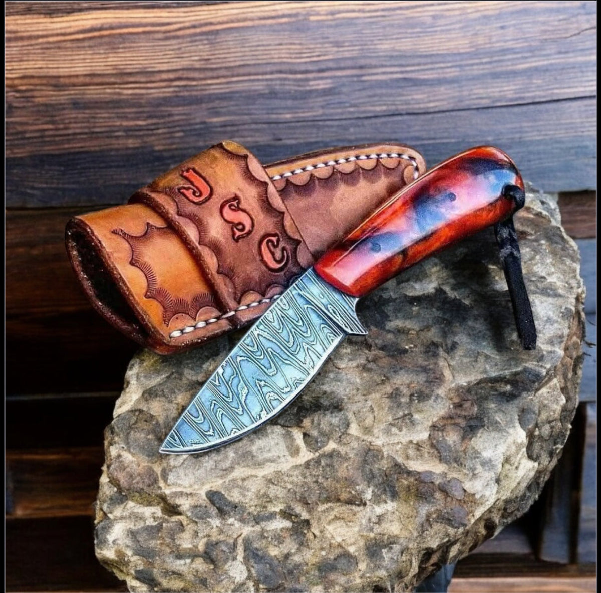 Ranch Cowboy Knives - Damascus Steel Blades with Resin Handle & Leather Case
