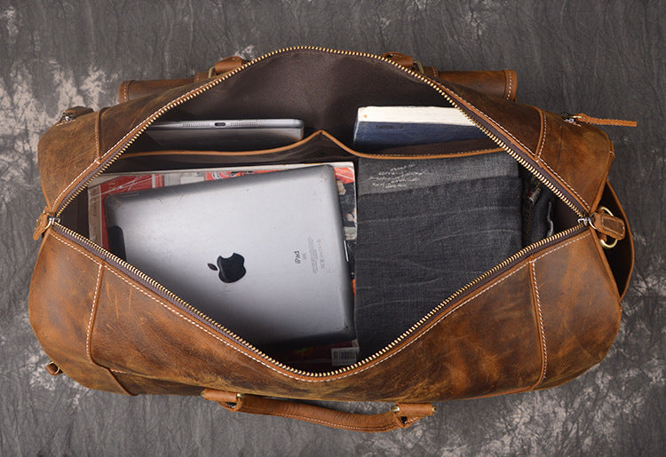 The Crazy Horse Leather Holdall, view 10