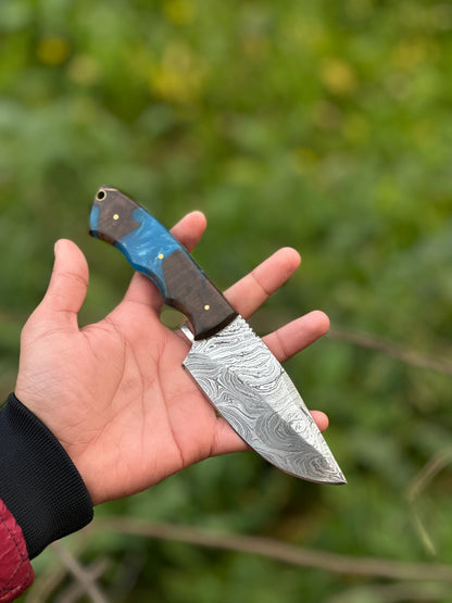 The 67-Layer Damascus Gutting Knife | Texan Knives