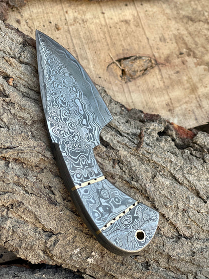 The 2.7-Inch All-Damascus Skinner | Texan Knives