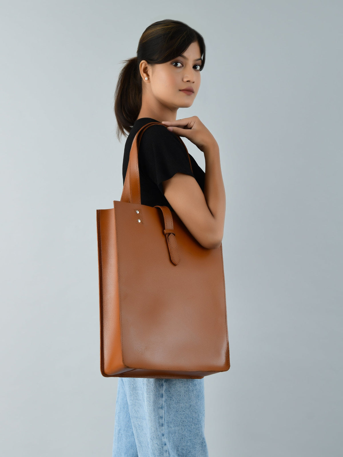 Chestnut Buffalo Leather Tote by Classy Leather Bags, view 6