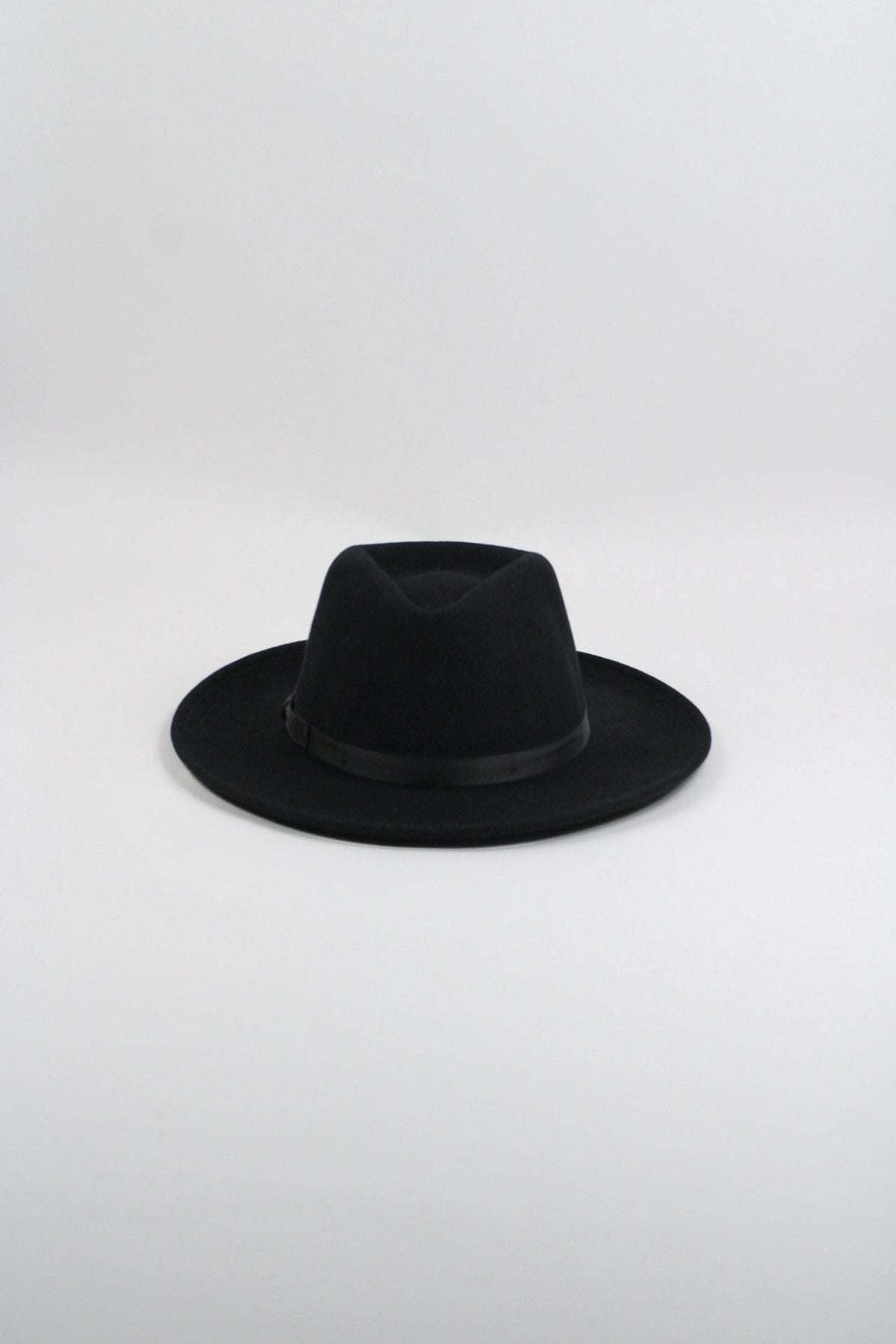 Black wool felt hat with a teardrop crown and a 3-inch curved brim