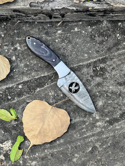 The 8-Inch Wood Handle Hunting Knife | Texan Knives