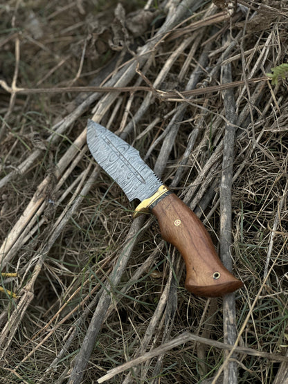 The 5-Inch Rosewood Brass Guard Hunting Knife | Texan Knives