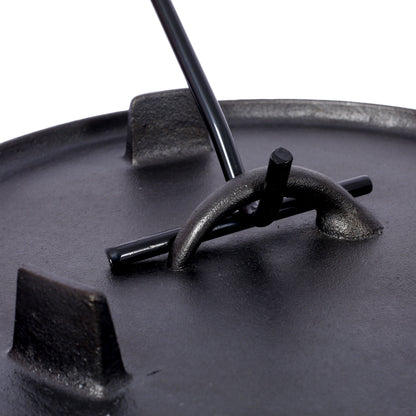 The Camp Dutch Oven with Skillet Lid, 12 Quart | House of Zazla