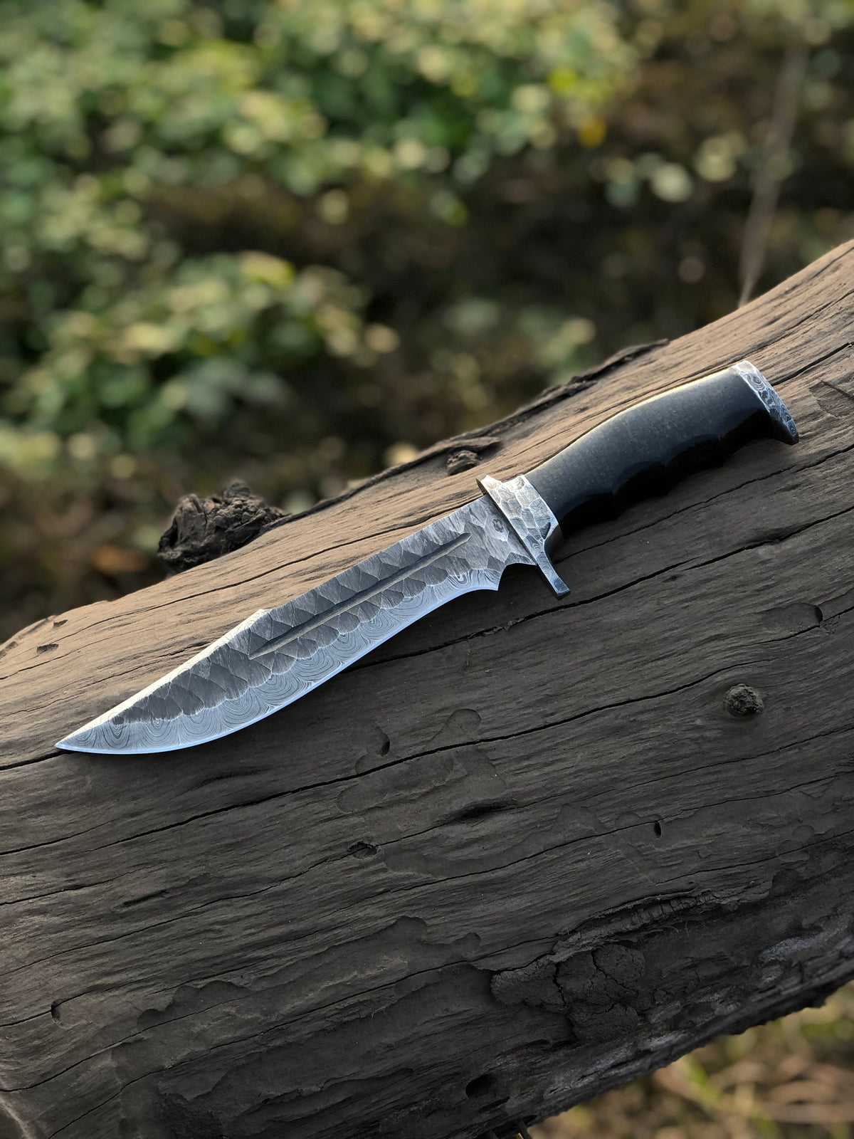 The Resin Horn Damascus Bowie | Texan Knives