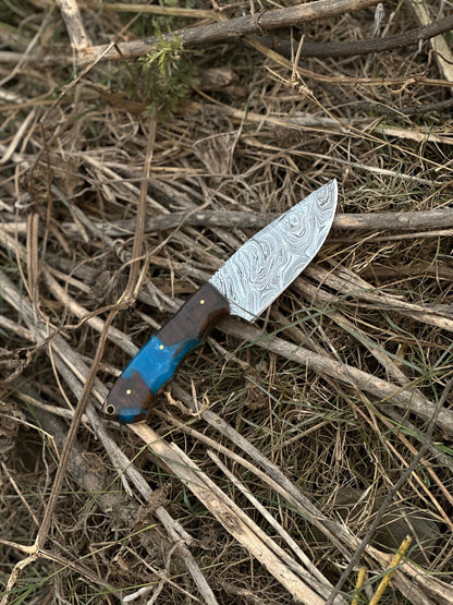The 67-Layer Damascus Gutting Knife | Texan Knives