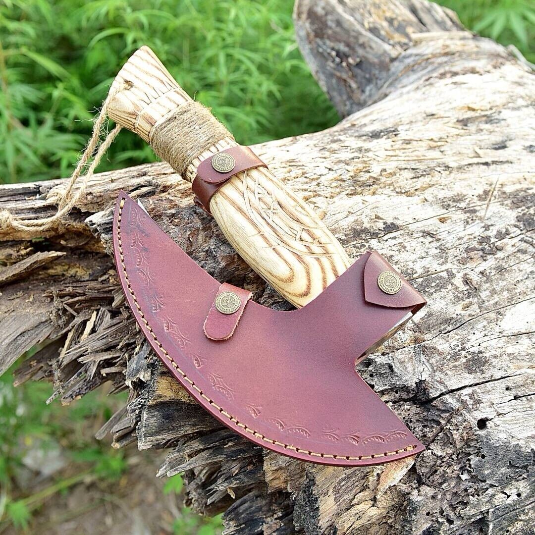 The Ash Wood 8-Inch Ax Pizza Cutter | Texan Knives