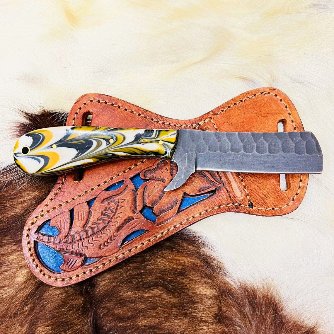 J2 steel bull knife with resin handle and leather sheath