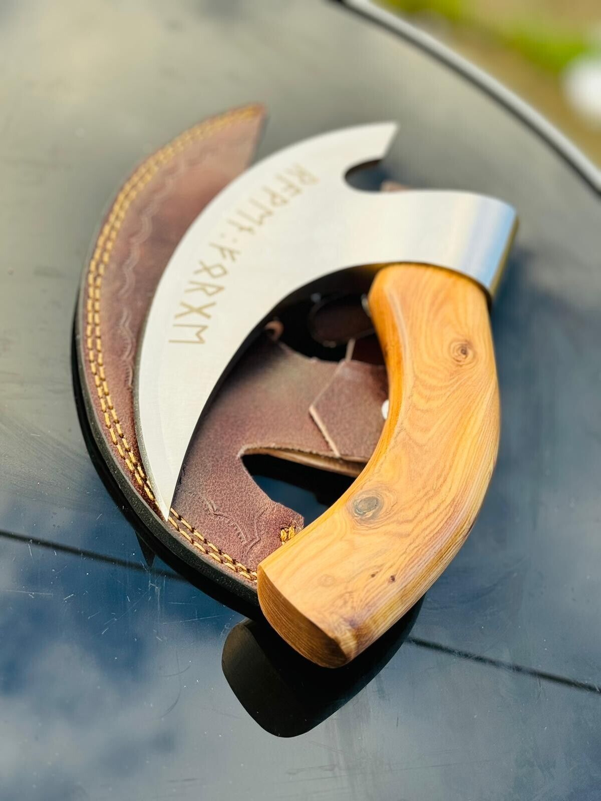 The J2 Steel Pizza Cutter with Cover | Texan Knives