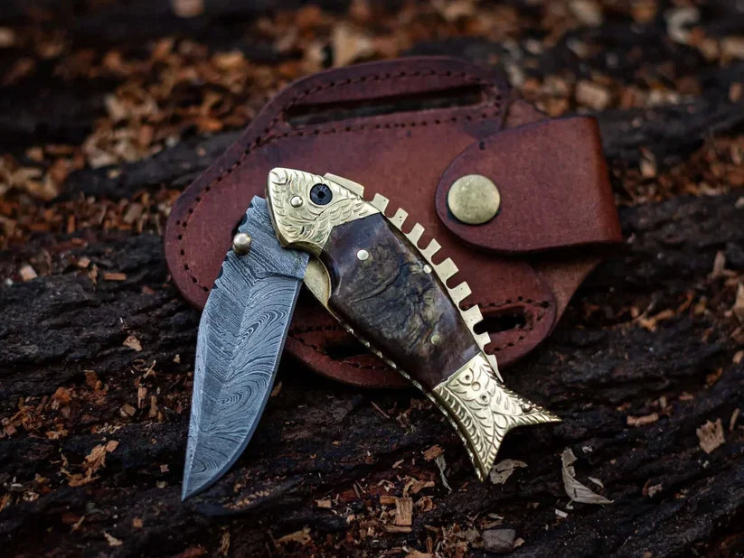 The Fish Style Sheep Horn Pocket Knife | Texan Knives