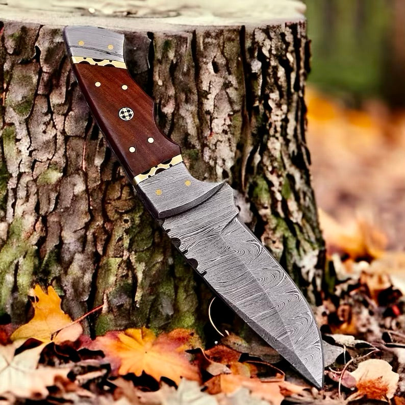 The 4.5-Inch Rosewood Bushcraft Knife | Texan Knives