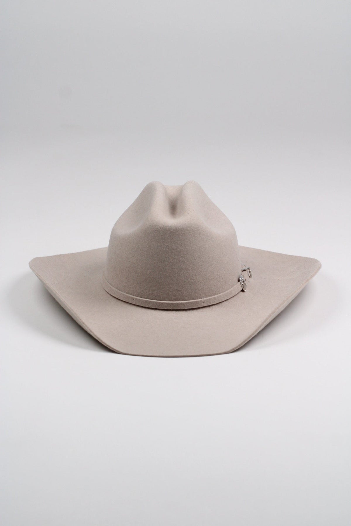 Desert sand merino wool cattleman cowboy hat with a curved brim, view 3