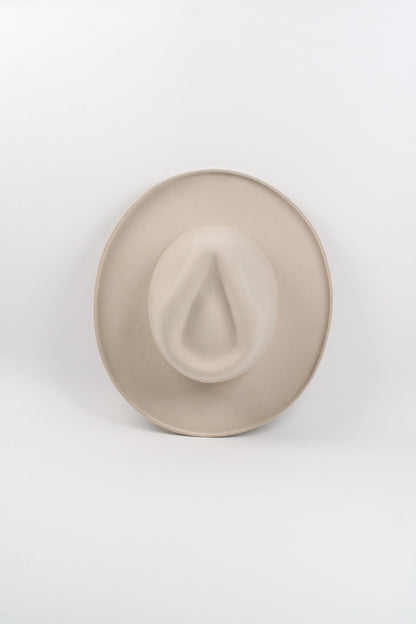 Ivory wool felt hat with a teardrop crown and pencil-rolled brim, view 4