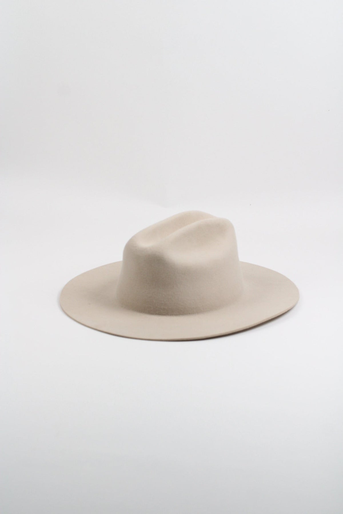 Ivory merino wool felt cattleman hat with a flat, lifted brim, view 3