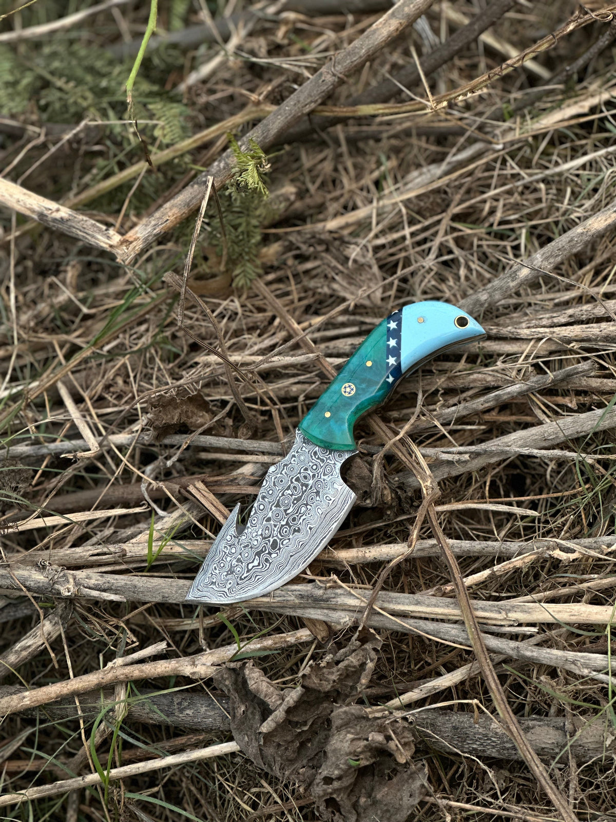 The Non-Slip Resin Guthook Skinner | Texan Knives