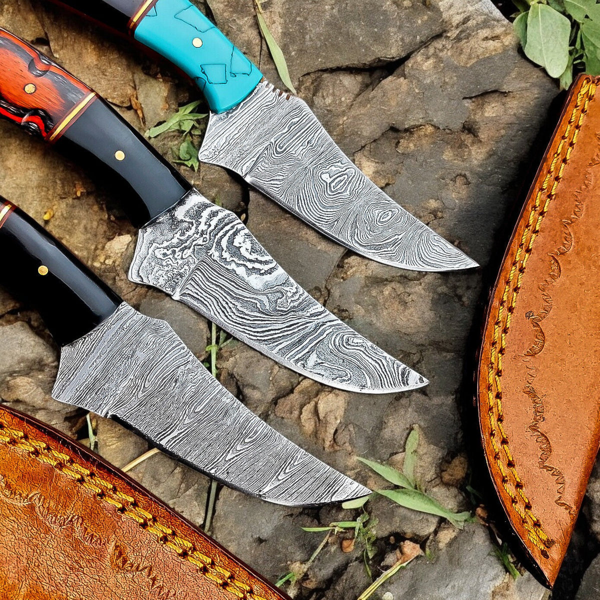 Damascus hunting knife with resin and exotic wood handle, view 4