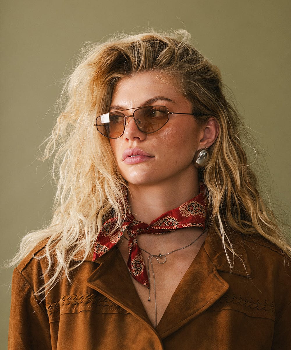 Bronze-brown metal aviator sunglasses with light brown lenses, view 3